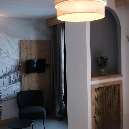 Casa Moho 1450 3*